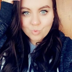 Meet your Posher, Ada